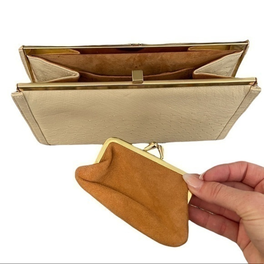 Corbeau 1980’s Vintage Nude Beige Neutral Ostrich Vintage Leather Clutch Bag - Picture 9 of 12